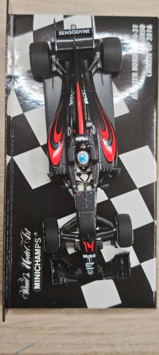 McLaren MP4-31 Fernando Alonso Chinese GP 2016