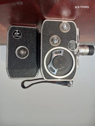 Cinepresa vintage B8