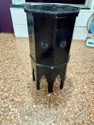 Tavolino cinese esagonale vintage