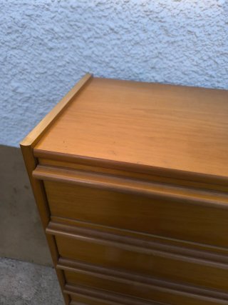 Cómoda de madera con 6 cajones