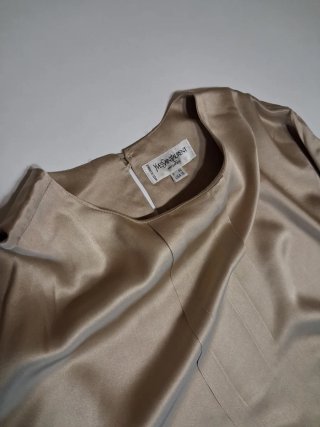 Blusa seda Yves Saint Laurent Beige Talla 42(M-L)