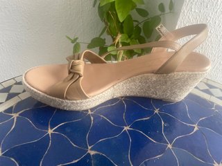 Sandalias Magrit Beige Cuña Esparto