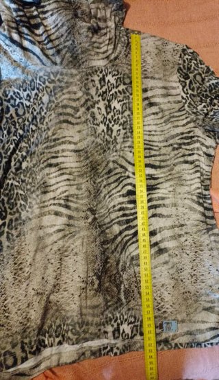 Camiseta manga larga animal print