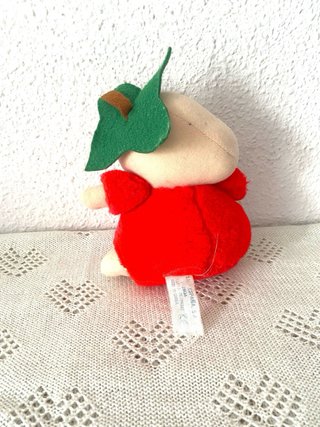 Peluche personaje rojo y verde