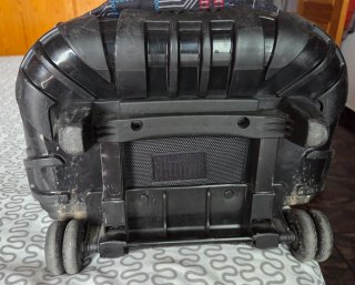 Mochila Totto con ruedas y diseño circuito