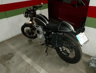 Mash 250 Café Racer Negra/Plata