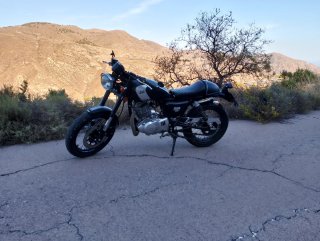 Mash 250 Café Racer Negra/Plata