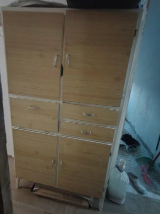 Armario cocina antiguo madera y metal