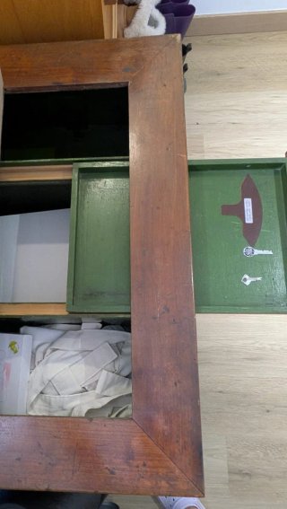 Escritorio antiguo madera para máquina de escribir