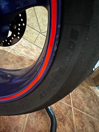 Juego Neumáticos Slicks Bridgestone V02 120/200