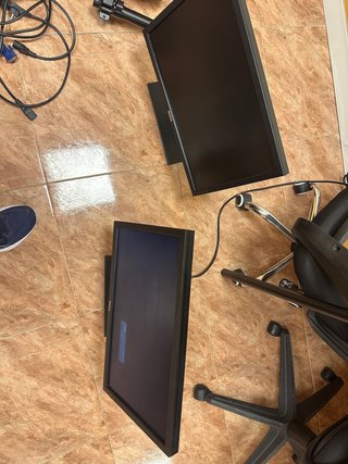 2 Monitores Dell P2210f 22 con cable de poder