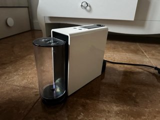 Cafetera Krups Nespresso Essenza Blanca
