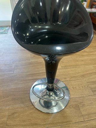 Taburete Silla Negra y Plateada