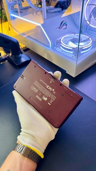 Nintendo dsi XL con giochi