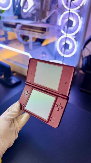 Nintendo dsi XL con giochi