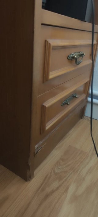 Mesa escritorio de madera marrón