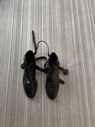 Zapatos de piel negra Looky Talla 38