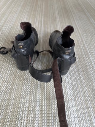Zapatos de piel negra Looky Talla 38