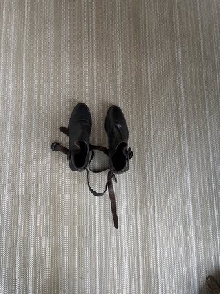 Zapatos de piel negra Looky Talla 38