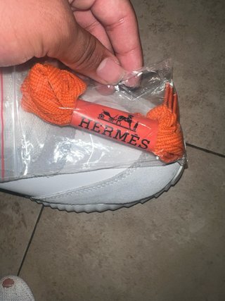 Hermes Bambas Blancas y Naranja Nueva con etiqueta