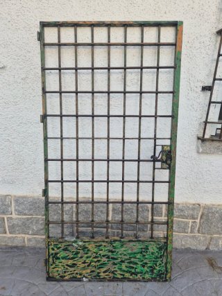 Cancela puerta de hierro forjado