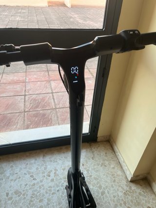 Patinete Cecotec Bongo Y65 Casi Nuevo sin defectos
