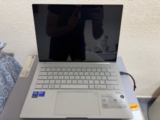 Asus Zenbook 14 OLED