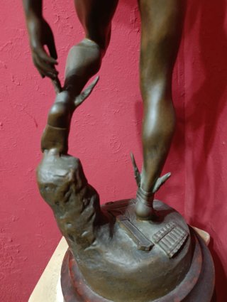 Escultura Hermes Bronce y pie de marmol