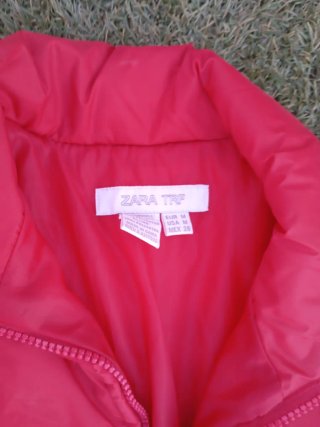 Chaqueta acolchada Zara Trafaluc Talla M