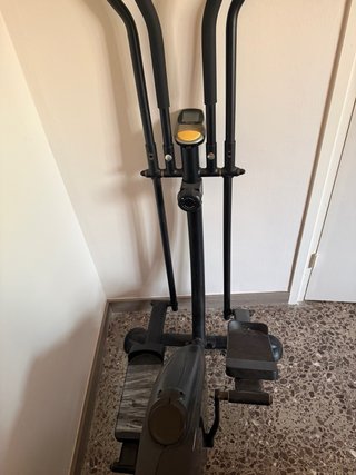 Elíptica Domyos Negra PRECIO NECOCIABLE