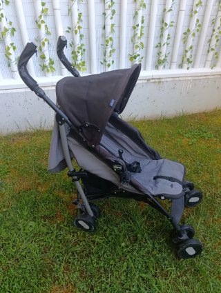 Silla de paseo Chicco Echo ligera