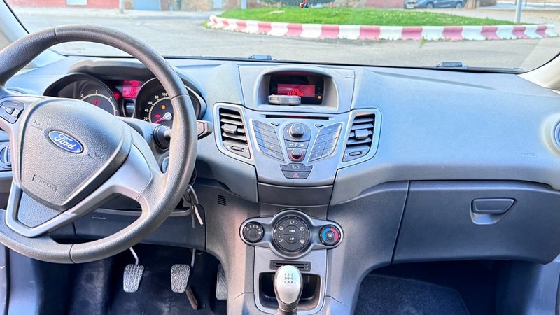 Ford Fiesta 2009, foto 17