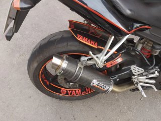 Yamaha R6 2005 Negra/Roja O cambiaría x una z