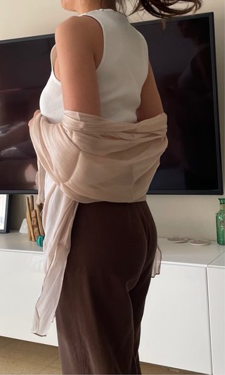 Chal boda beige y marrón No lo llegué a usar