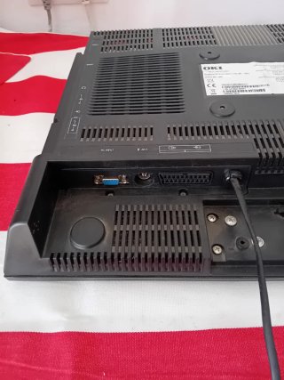 TV OKI 19 con DVD integrado con mando a distancia