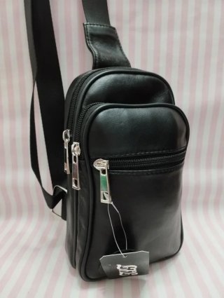 NOVEDAD! MOCHILA BANDOLERA DE PIEL AUTÉNTICA