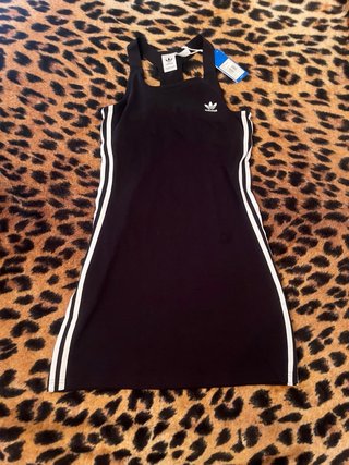 Vestido Adidas tenis con top sujetador