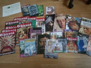 Colección de Chicotá y material de Semana santa