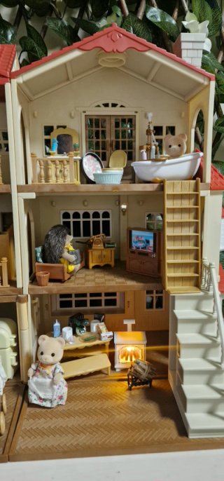 Casa Sylvanian Families Grande con Luces