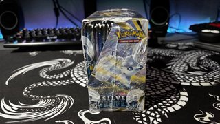 Caja Pokémon Silver Tempest Inglés