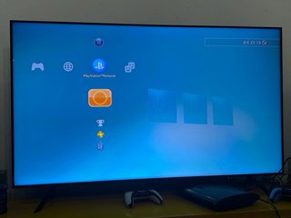 PS3 Super Slim 500GB + Mando + 2 Juegos