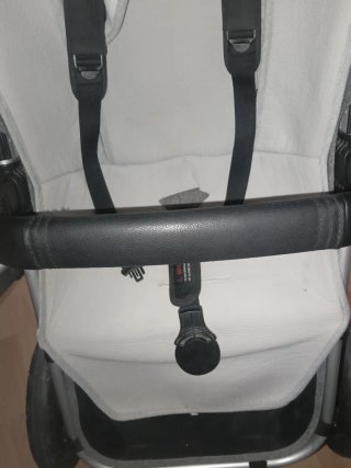 Bugaboo Cameleon 3 gris 2022 silla y cuco
