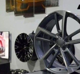 Juego de 4 Llantas 18 New RS5 Grey AU041