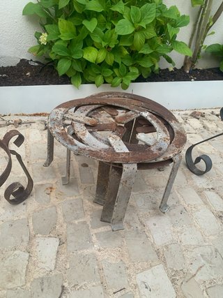 Soportes para macetas de metal