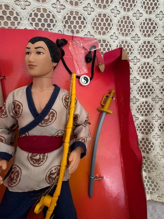 Muñeco Li Shang Disney Mulan Capitán