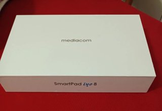 Tablet IYO Smartpad 8 bianca/blu