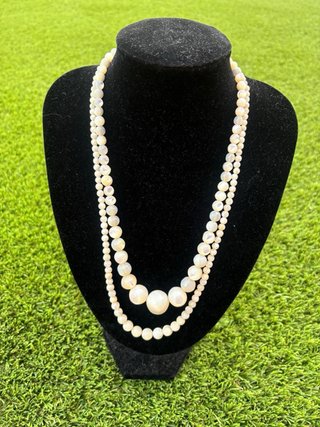 Collar antiguo de nacar