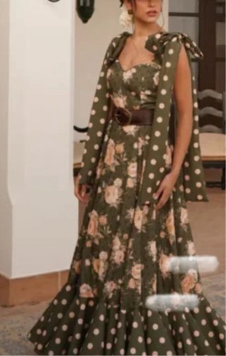 TANIA Vestido verde flores y lunares