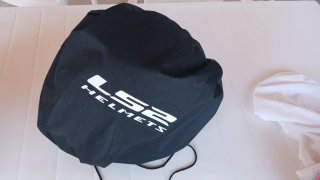 Casco Moto LS2 Negro y Blanco