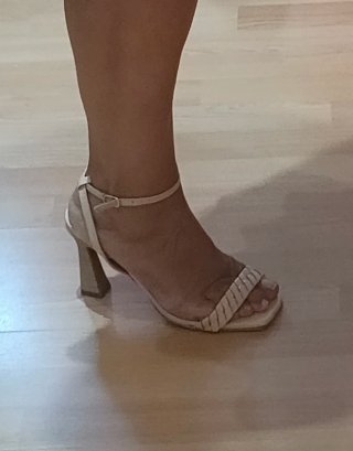 Sandalias Daniela Vega Beige Talla 38